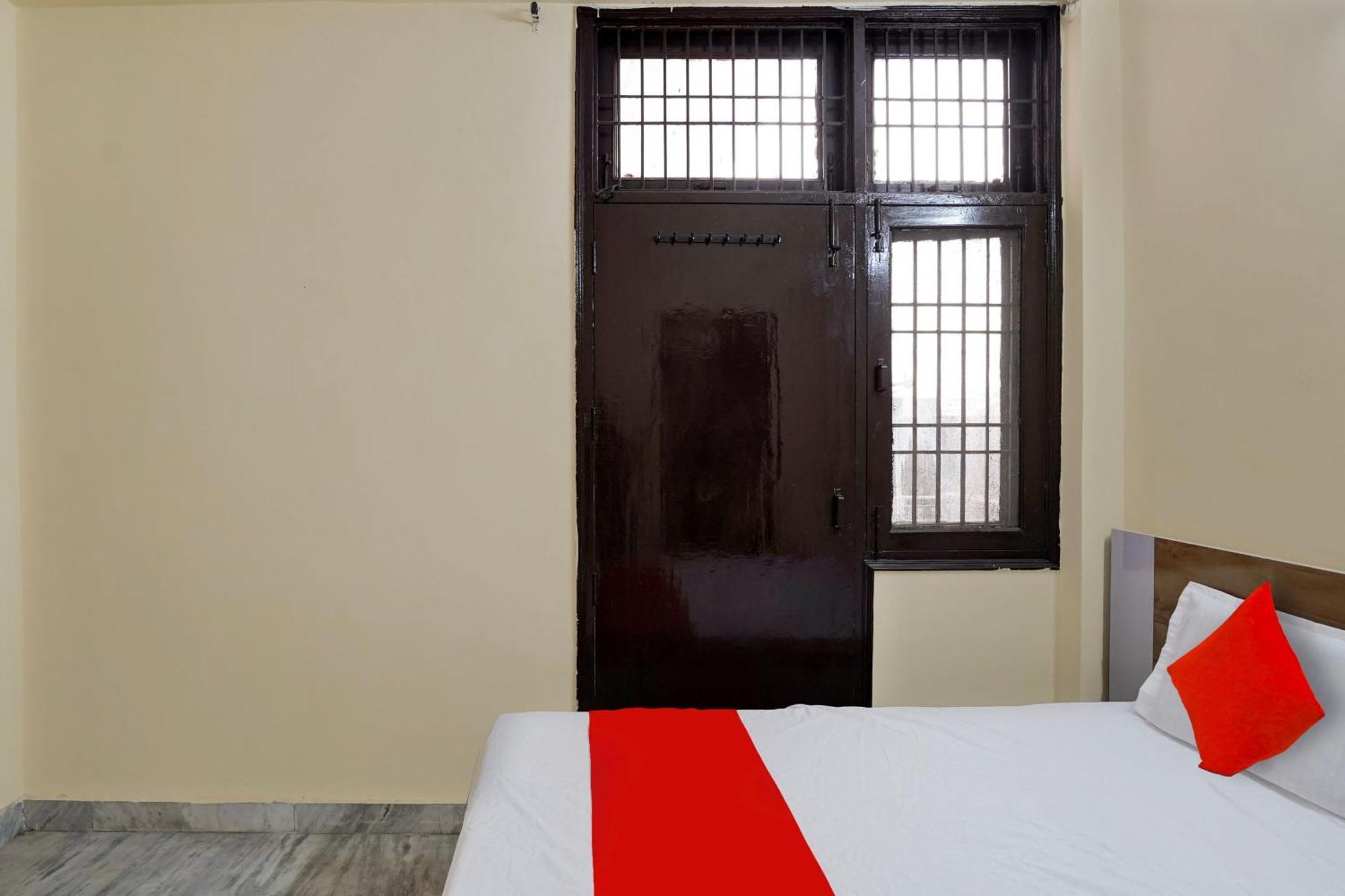 גאזיאבאד Hotel O 81617 The Pacific Hotel מראה חיצוני תמונה