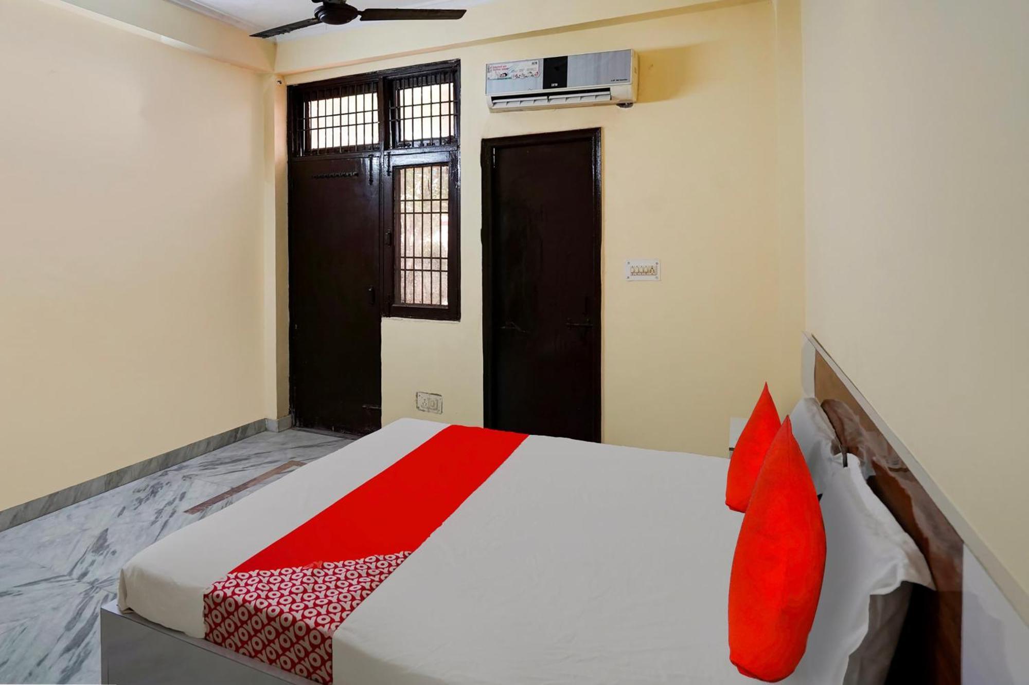 גאזיאבאד Hotel O 81617 The Pacific Hotel מראה חיצוני תמונה
