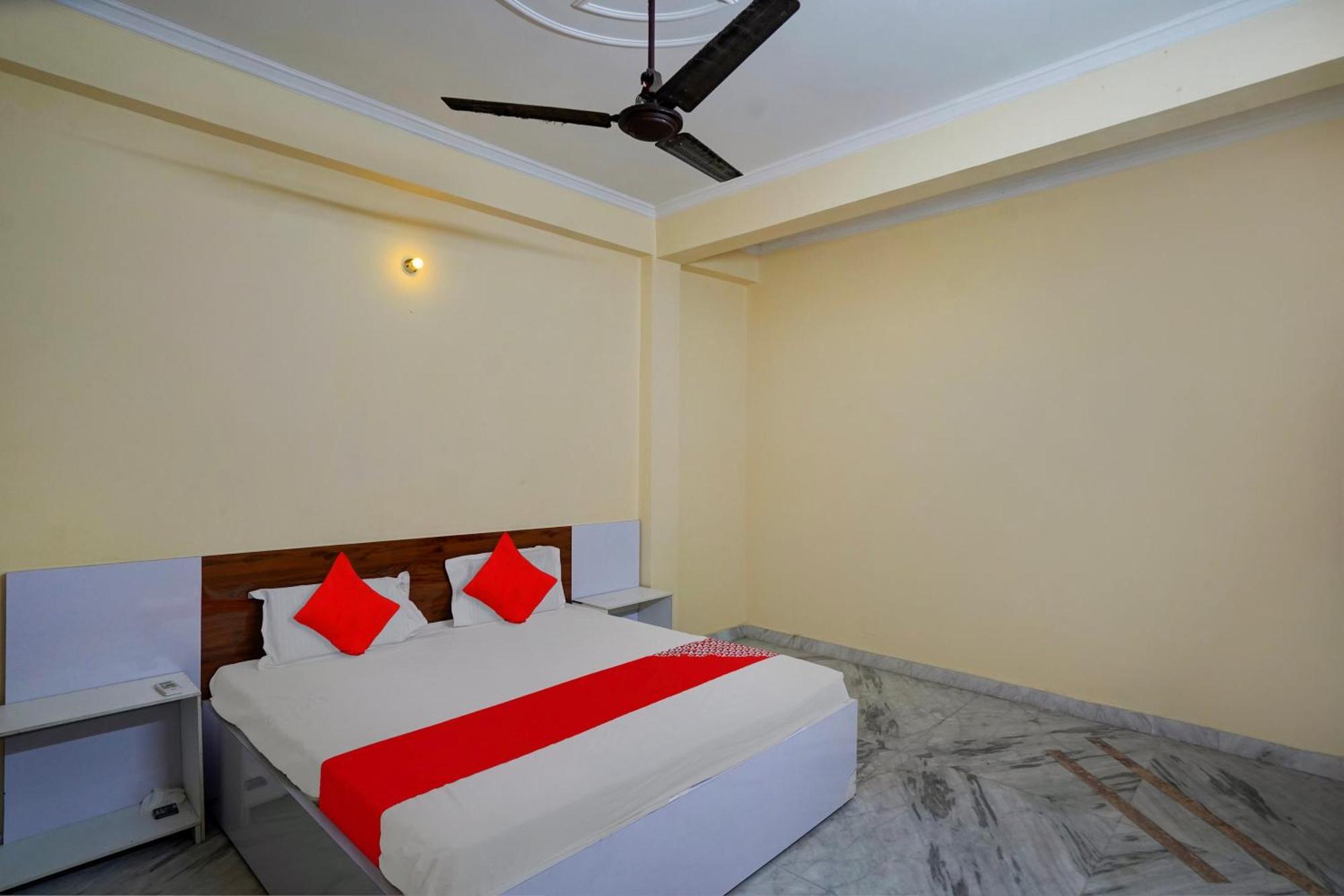 גאזיאבאד Hotel O 81617 The Pacific Hotel מראה חיצוני תמונה